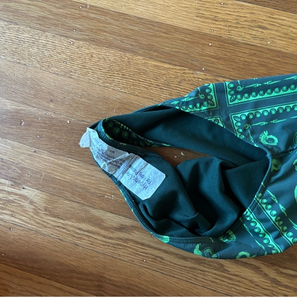 Roxy Swimsuit - Picture 3 of 4